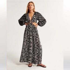 Abercrombie & Fitch long sleeve plunge cutout maxi dress
